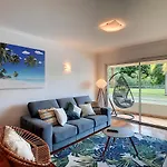 Aidan Apartment By Lovelystay
