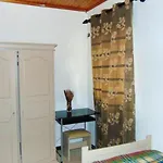 Charming House In Machico With Mountain View And Garden