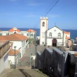 Lovely Sea View 3-Bed House In P Delgada Madeira