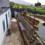 Charming House In Calheta With Sea View!
