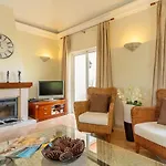 Luxury Two Bedroom Palheiro Village By Hr Madeira