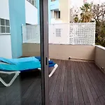 Charming Lido Flat I