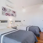 Funchal Casino View, Luxury Apartment, Big Balcony, Free Pool, Wifi And Parking
