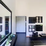 Hillside House By Lovelystay