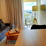 Superb Sea View Flat In Funchal