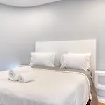 Sunrise Villa, A Home In Madeira