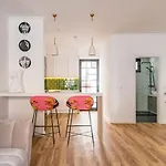 Eva Boutique Apartment