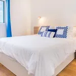 Modern And Cozy Apartment