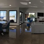 Villa Sunset Avenue