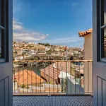 Casa Das Andorinhas - 1 Bedroom Apartment Sleeps 4