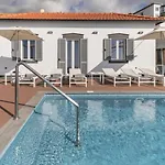 Stunning Funchal Villa - 3 Bedrooms - Vila Da Portada - Panoramic Sea Views - Recently Refurbished