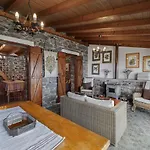 Refugio Da Serra - By Wehost