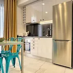 Beco Santa Emilia 2F, A Home In Madeira