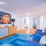 Ample Villa With Pool And Gorgeous Ocean View