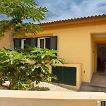 Casa De Ferias A 75 Metros Da Praia