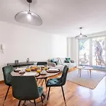 Wings Apartment Ce By Galmi