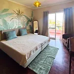 Apartment In Santa Cruz