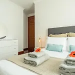 Apartamento Netos - By Wehost