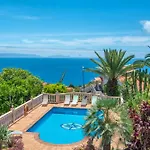 Charming House In Canico With Pool And Terrace
