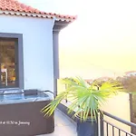 Espirito Do Mar - Premium Villa With Jacuzzi