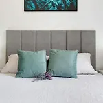 Sea La Vie House