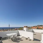 Rooftop Funchal - By Wehost