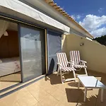 Casa Das Pedras Pretas - By Wehost