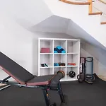 Yuri Big House