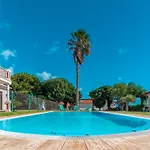 Royal Amores Villa