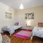 Casa Das Neves - By Wehost