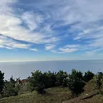 Guestready - Quiet House & Heated Pool W Sea View