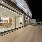 Le Maison Deluxe Madeira - Where You Breath Peace!
