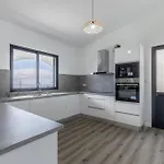 Maylily Seascape Villa