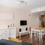 Apartamento Na Praca By An Island Apart