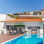 Villa Sol E Mar By Villa Plus