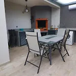 Vila Castro