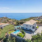 Sunshine Deluxe B By Madeira Sun Travel