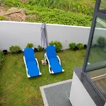 Paradise Views - Pereira House