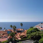 Guestready - A Beautiful Sight Over The Sea