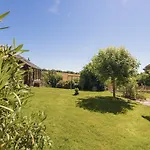 Spacious House On A Hill With Views And Shared Pool