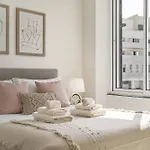 Carmo Charm Apartment By Madeira Sun Travel