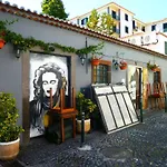 Laura Apartment Uptown 117 By Hr Madeira