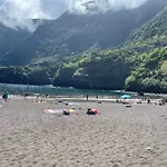 Baia Seixal Oceanfront