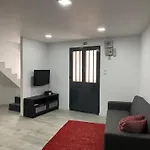 Zoe House