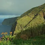 Nettes Ferienhaus In Faja Da Ovelha