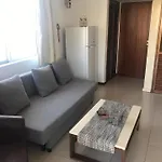 Studio Fuer 4 Personen Ca 15 M In So Martinho, Madeira Suedkueste Von Madeira