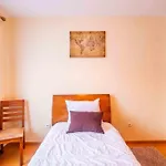 Santana House - Holiday Rental By Your Key