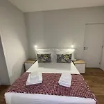 Hortas Residence 13