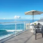 The Wave House - Oceanfront