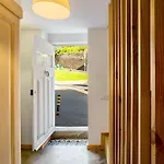 Calheta Beach House T2